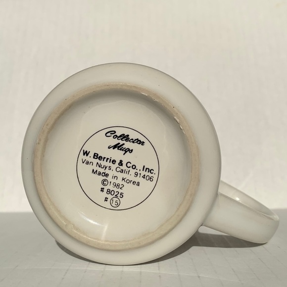 Vintage 80’s Smurfs Birthday Mug 1982 Made in Korea - Picture 3 of 3